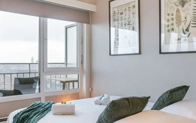 Bright Studio Near the Beach