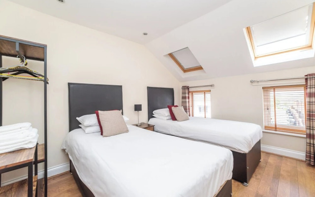 2 Bedroom Apartment 4 Guests