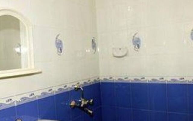 Veeniola Holiday Home