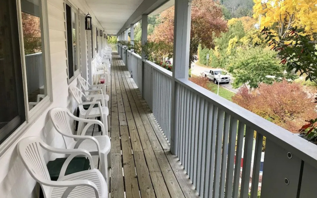 Main Street Motel