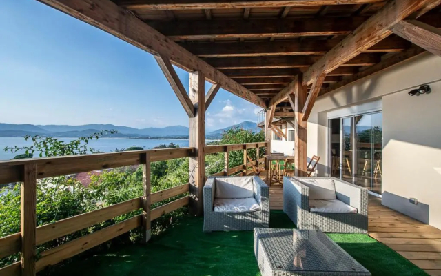 T2 vue sur le golfe d'Ajaccio