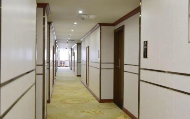 Shenya Hostel