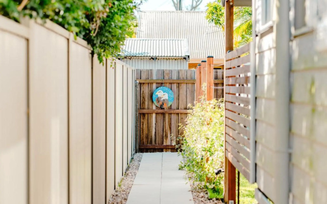 Private and peaceful house near the Beach
