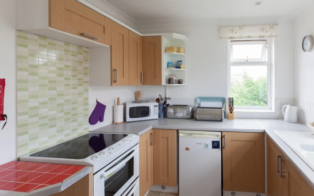 Toothbrush Apartments - Ipswich East - Cauldwell Ave