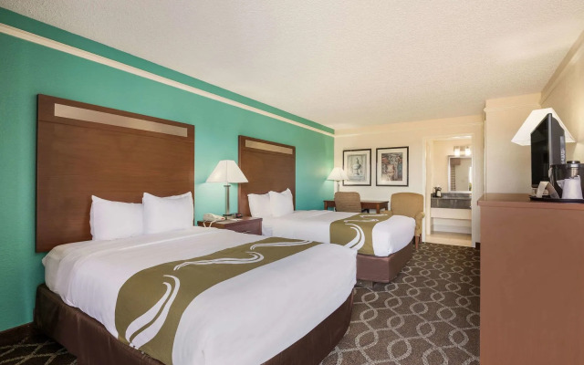 Quality Inn Tulsa Central