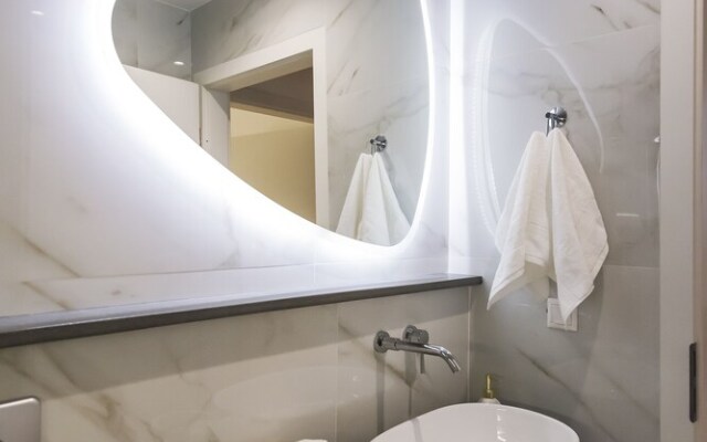 Aigli Seafront Loft-Bespoke Design Gem