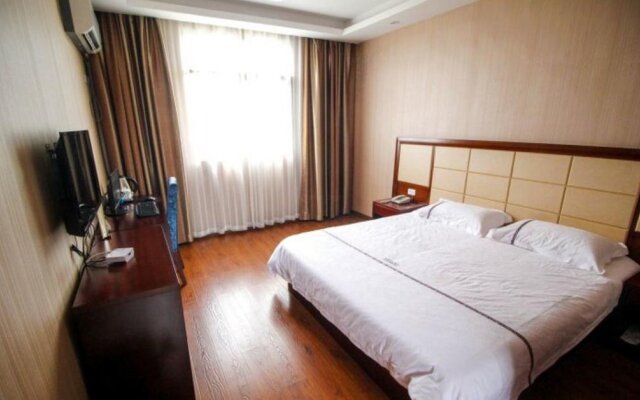 Chuyun Business Hotel