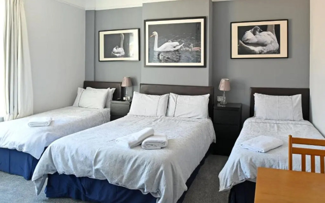 Avoncot Guest House