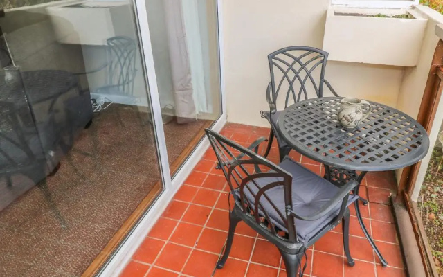 30 Castlebay Court, Largs