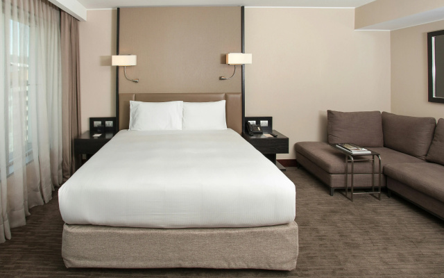 DoubleTree by Hilton Hotel Santiago - Vitacura
