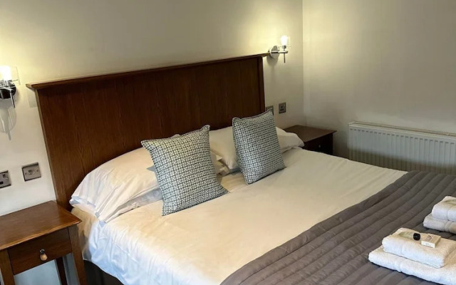 Nithsdale Hotel