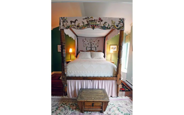 Inn at Monticello