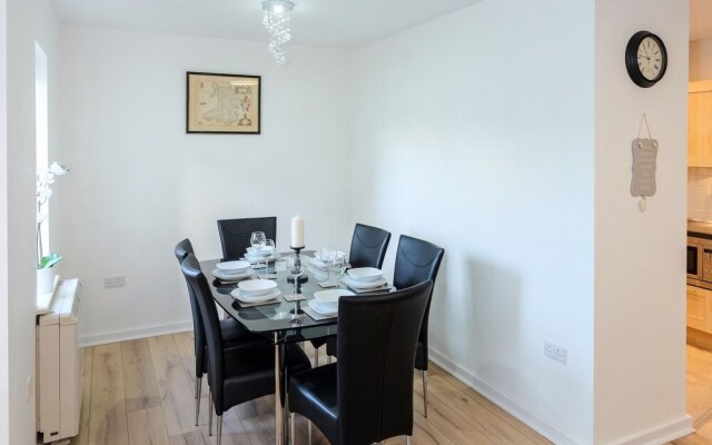 The Cambrian Apartment - Wrexham