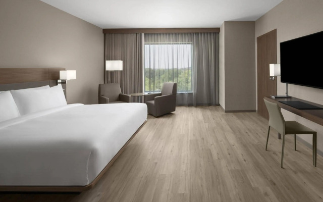 AC Hotel by Marriott Columbus Downtown