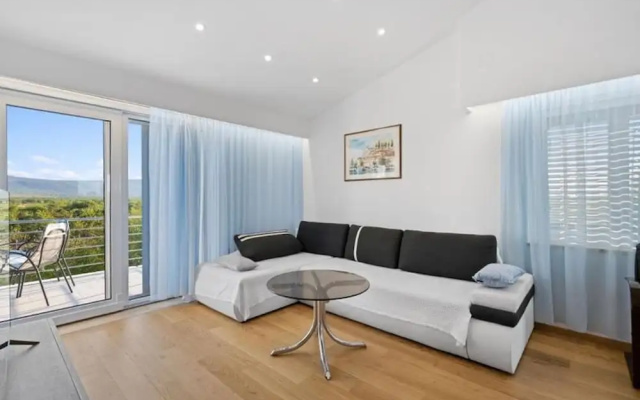 "villa Eros Sibenik With Pool"