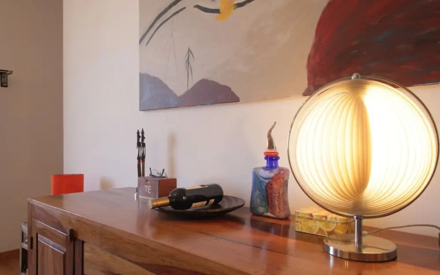 River View Very Central & Spacious 1 Bedroom