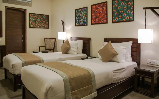 OYO 9366 Hotel Shambhu Villas