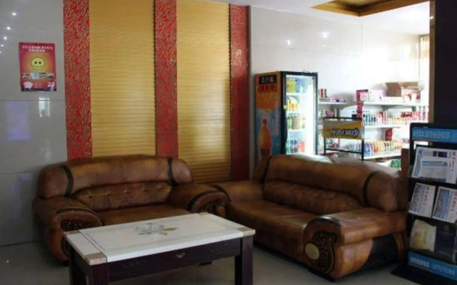 Jinding Hotel