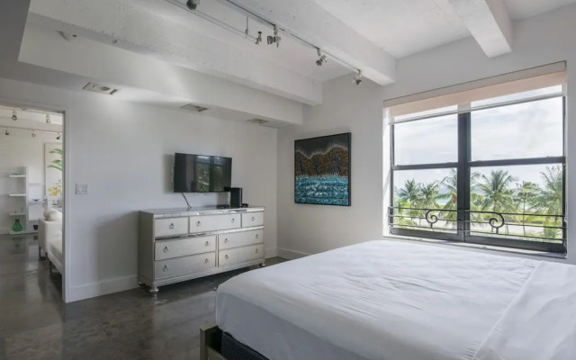The Netherland R5F - Ocean Drive Condo