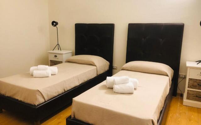 4 Balconi liberty apartments