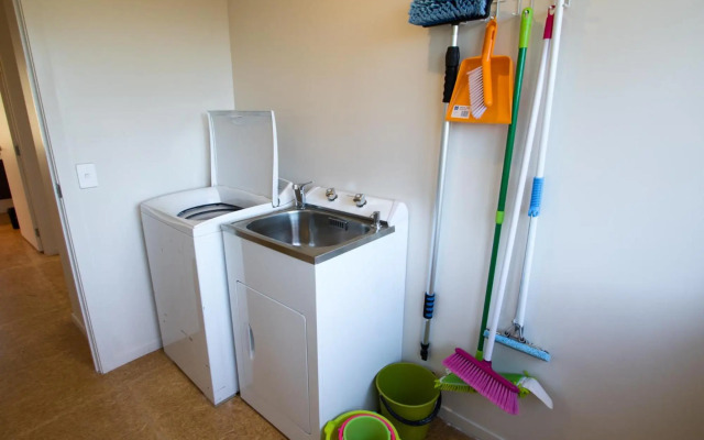 Tapu Bay Treasure - Kaiteriteri Holiday Home