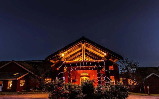 Tsa-Kwa-Luten Lodge