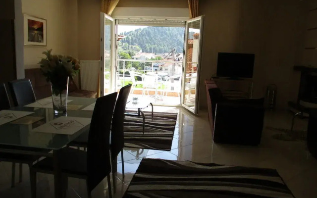 Kyknos De Luxe Suites