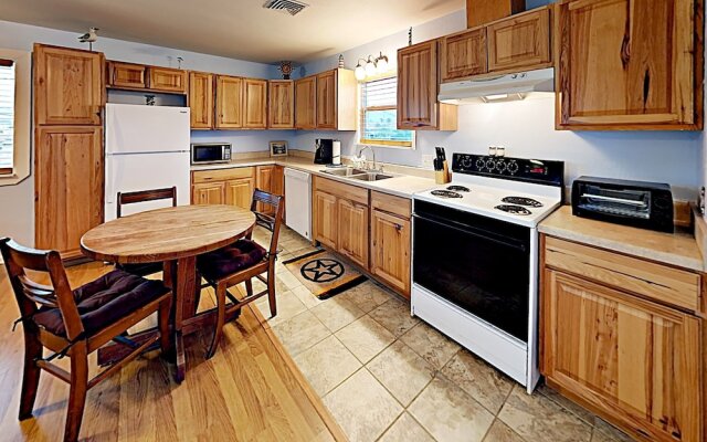 Deckhouse - Two Bedroom Home
