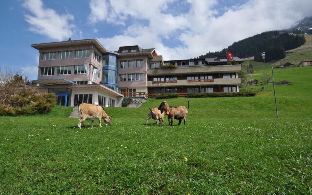 Ferien- und Familienhotel Alpina