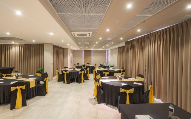 Areca Hotel