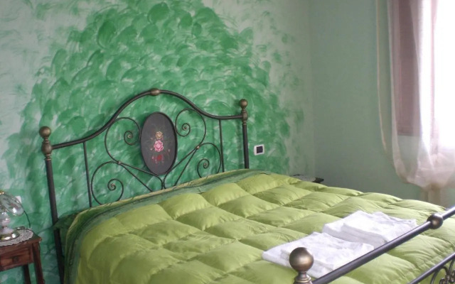 Agriturismo Santa Barbara Country House