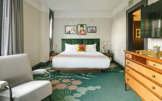 Hotel Clermont - Image 3