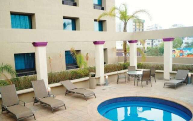 CHN Hotel Monterrey Norte, Trademark Collection by Wyndham