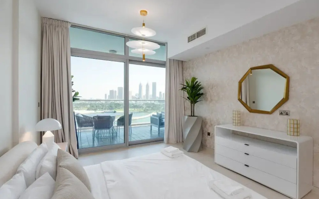 Urban 1BR Palm Apt w Beach Access