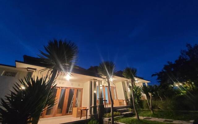 Onion Garden And Natural Hotspring