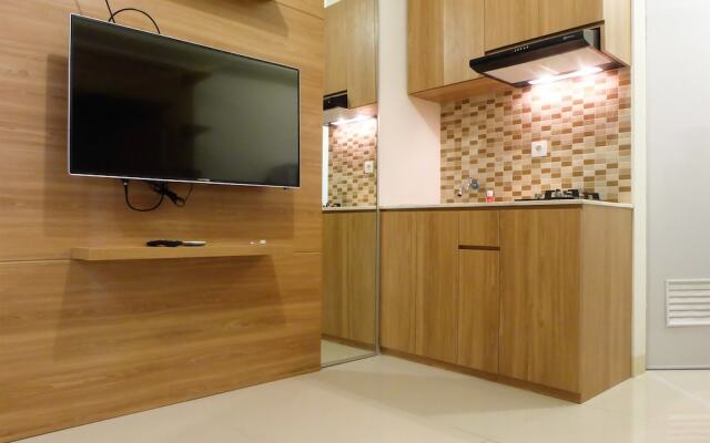 Modern Studio Apartment 28 On Top Of Green Pramuka Mall