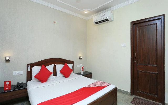 OYO 10515 Hotel Vishnu Villas