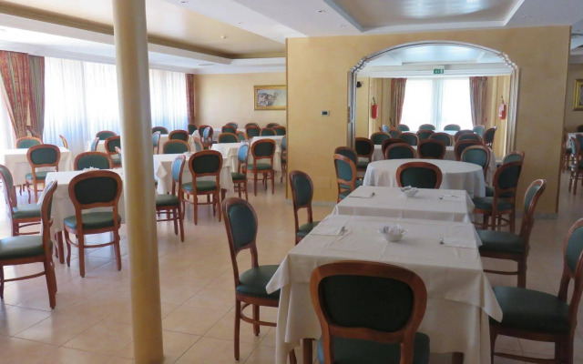 Hotel Oasi Dei Discepoli