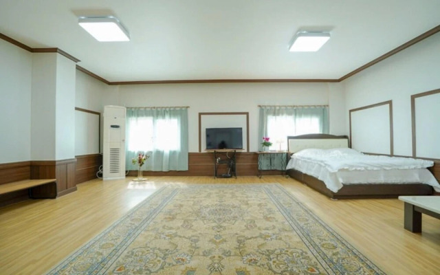 Tongyeong Wooribada Pension