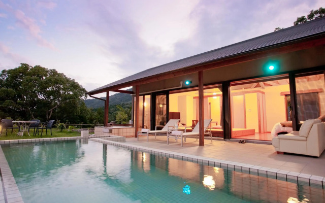 Onsensui Pool & Fufu Rotenburo no Hanareyado Yurian