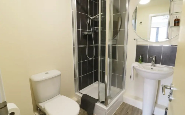 5 Windermere