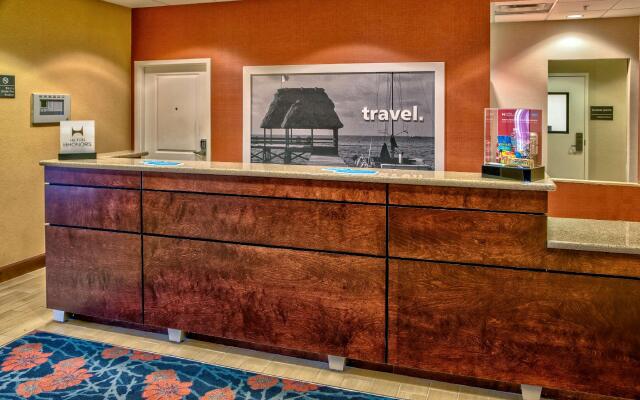Hampton Inn & Suites Fort Myers-Estero/FGCU