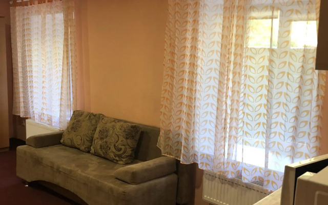 Четыре Апельсина