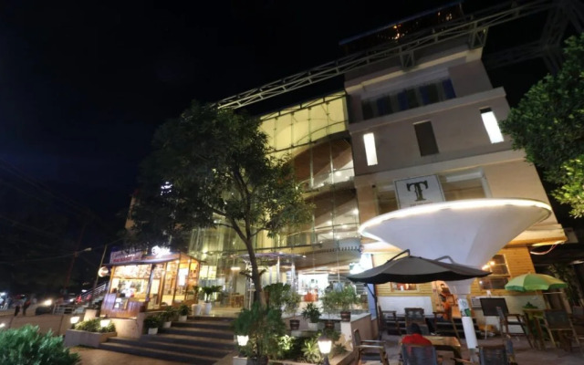 Slk Nimbus Arcade By OYO Rooms