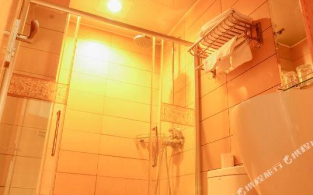 Qingnian Express Hotel