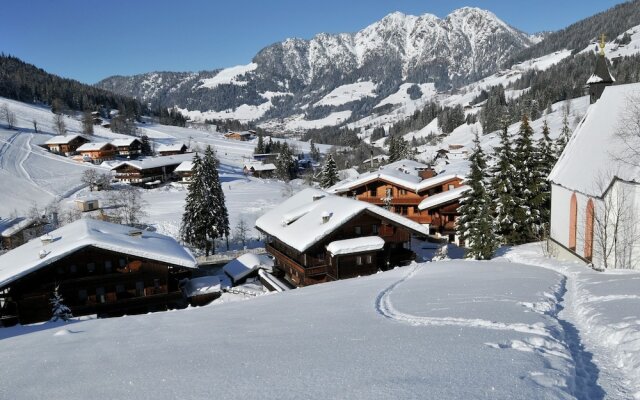 Cozy Apartment in Reith Im Alpbachtal with Balcony