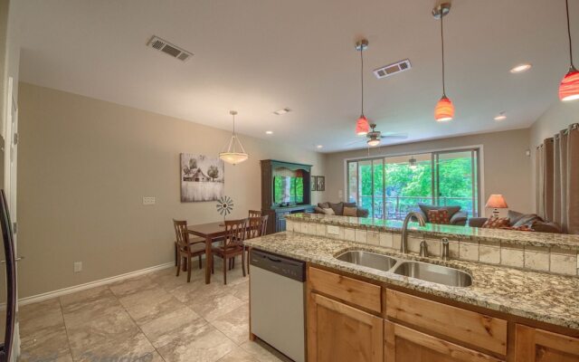 Riverview Terrace Rg 203 3 Bedroom Condo by RedAwning