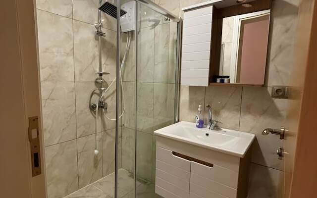 ayvacık Hotel Restoran