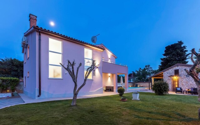 Amazing Home in Pula With Wifi and 2 Bedrooms