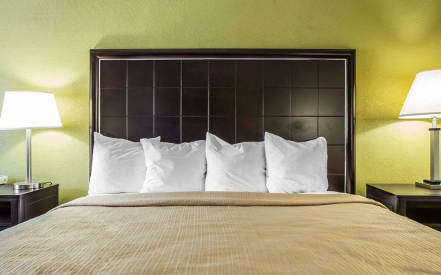 Quality Inn Greenwood Hwy 25